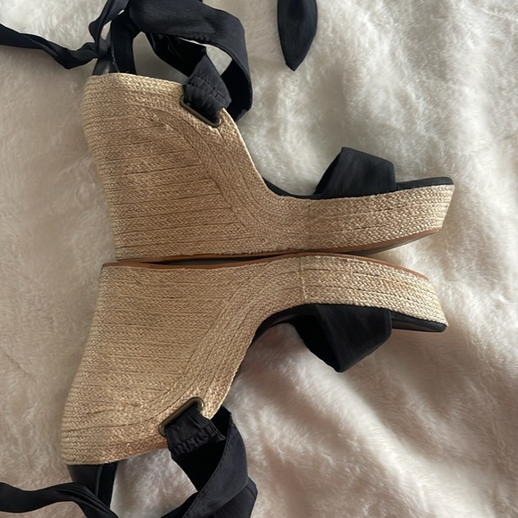 UGG Wedges!!! - Picture 3 of 5